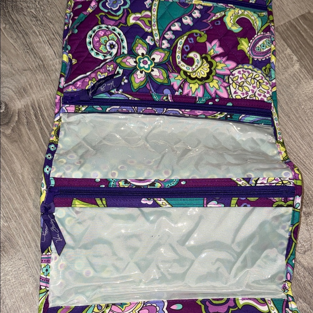 Preloved Vera Bradley Purple and Green Floral Travel Bag (cosmetic) EUC - Picture 6 of 9